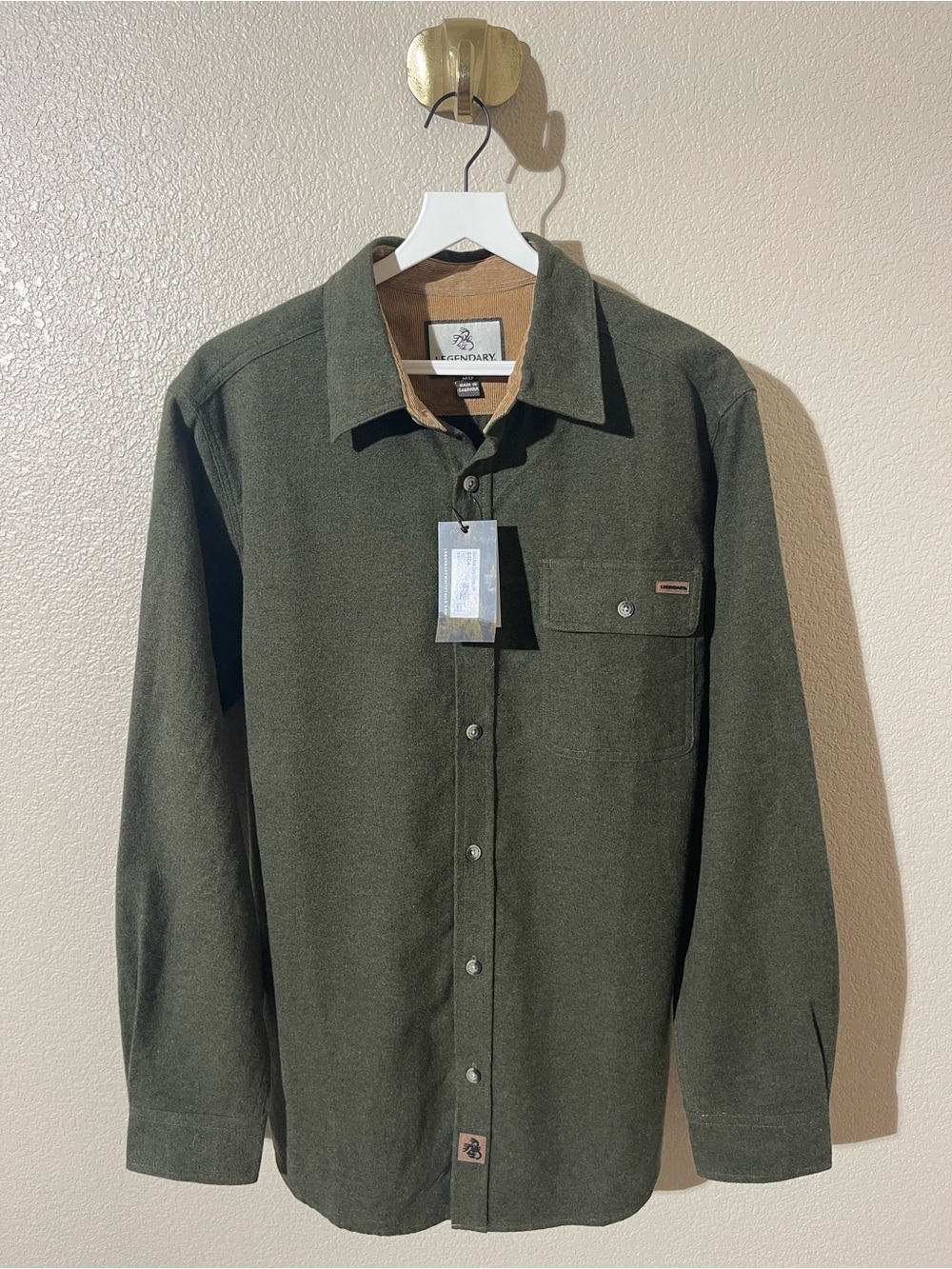 Legendary Whitetails Tan Corduroy-Look Flannel Shirt Size M